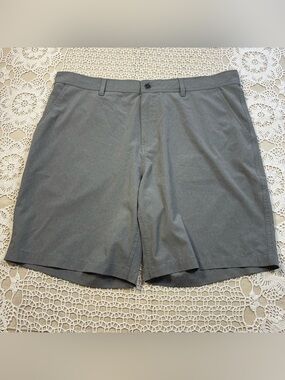 32 Degrees Cool Men’s Golf Shorts Size 38 Gray Stretch Performance Casual Flat